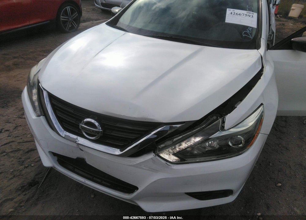 2017 NISSAN ALTIMA VIN: 1N4AL3AP9HC195895