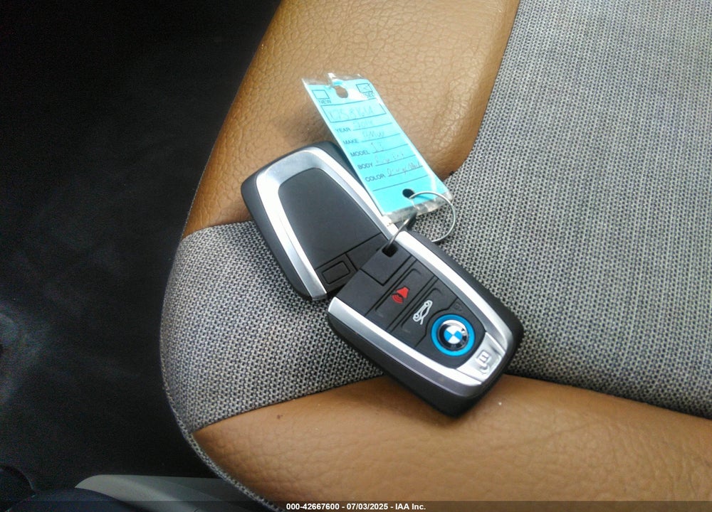 2014 BMW I3 VIN: WBY1Z4C57EV276421