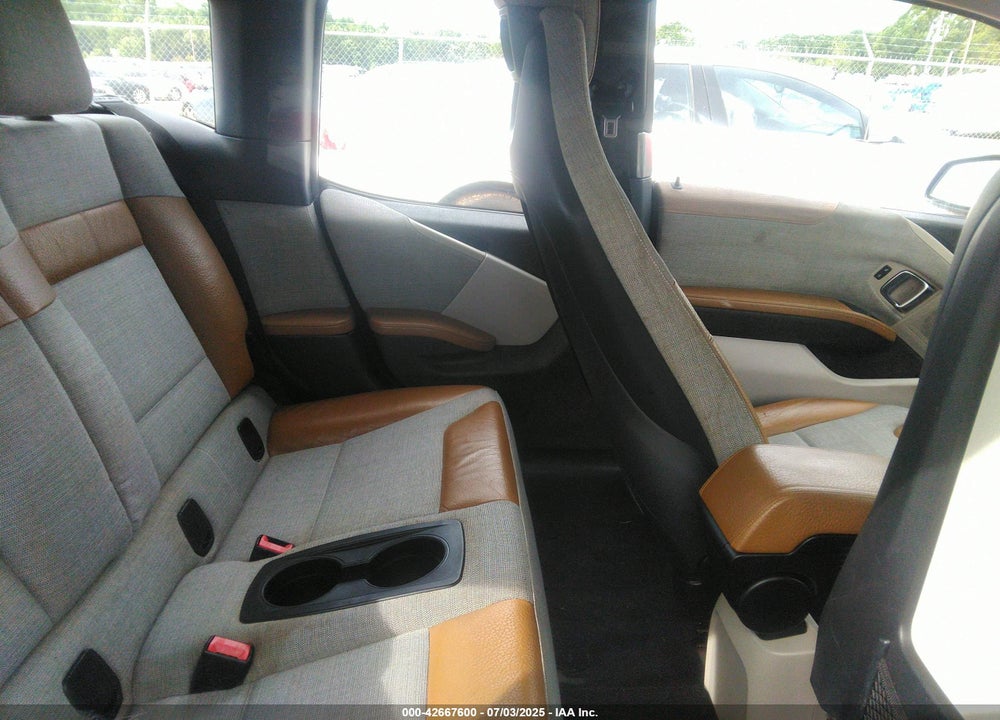2014 BMW I3 VIN: WBY1Z4C57EV276421