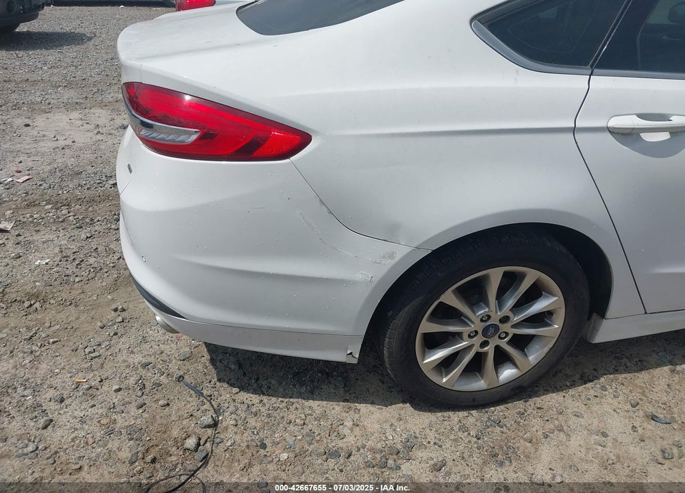 2017 FORD FUSION VIN: 3FA6P0H75HR235468