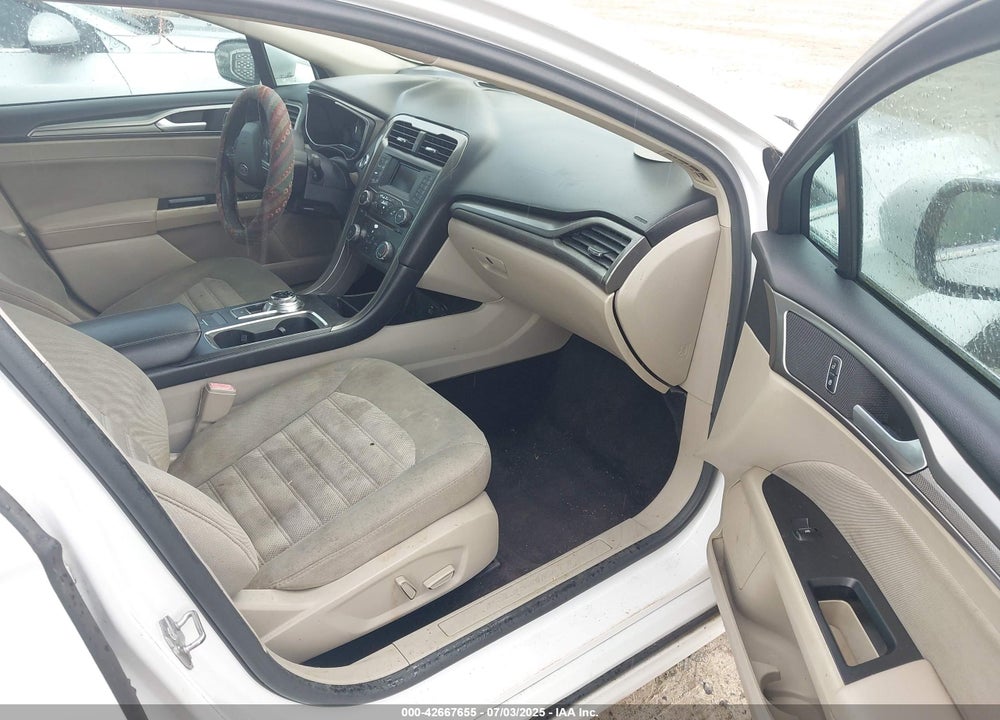 2017 FORD FUSION VIN: 3FA6P0H75HR235468