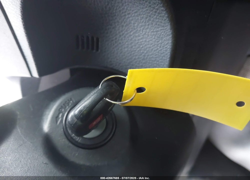 2014 TOYOTA COROLLA VIN: 2T1BURHE2EC102074
