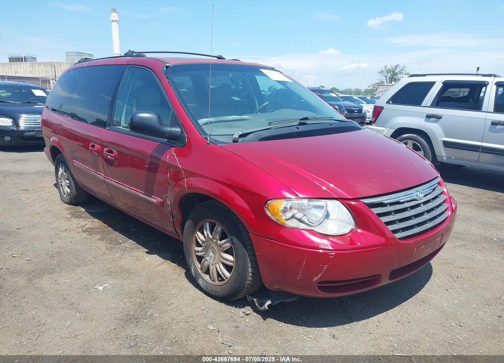 2005 CHRYSLER TOWN & COUNTRY TOURING VIN: 2C4GP54L75R447529