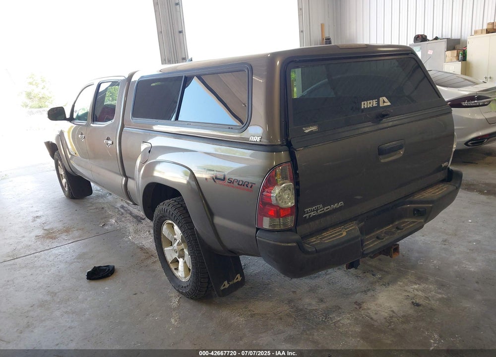 2015 TOYOTA TACOMA VIN: 3TMMU4FN1FM083881