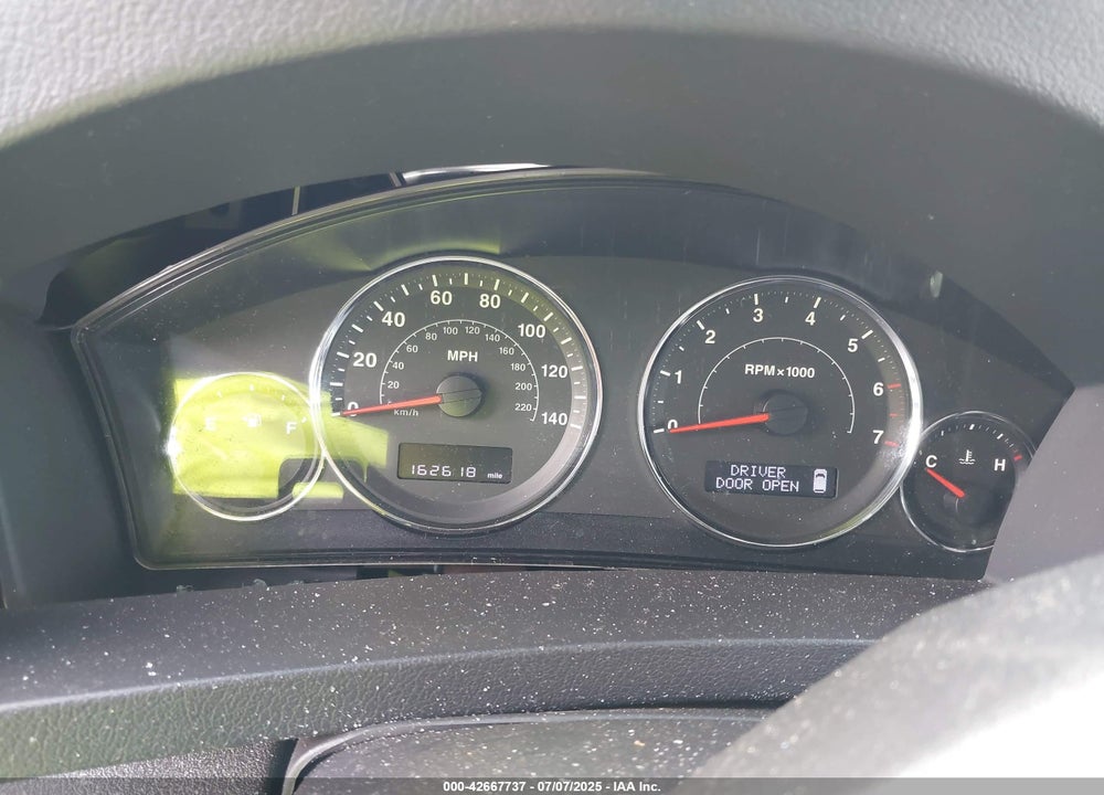 2008 JEEP GRAND CHEROKEE VIN: 1J8GR48K88C223245