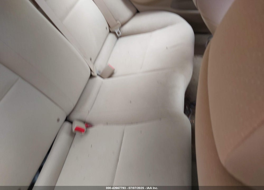 2007 HONDA CIVIC HYBRID VIN: JHMFA362X7S023610