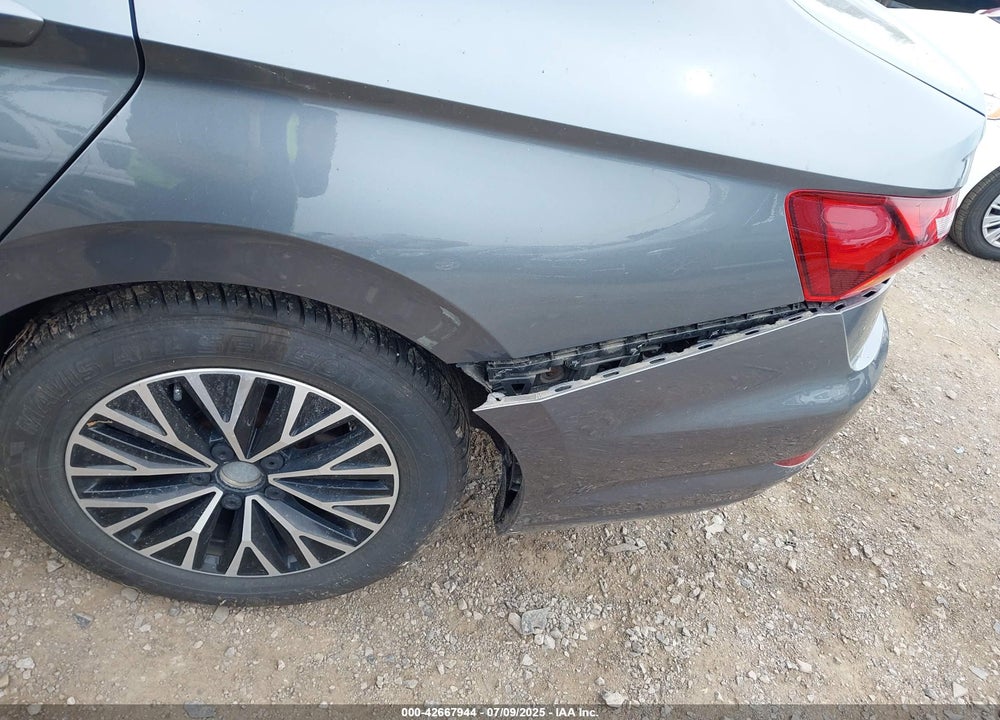 2019 VOLKSWAGEN JETTA 1.4T R-LINE/1.4T S/1.4T SE VIN: 3VWC57BU4KM252693