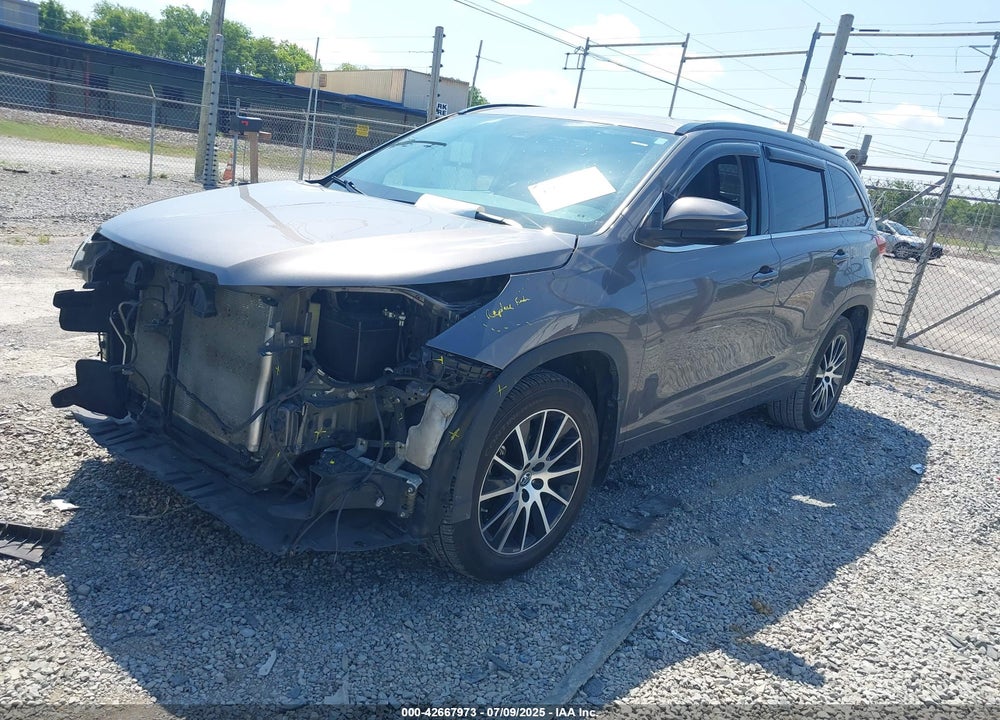 2018 TOYOTA HIGHLANDER VIN: 5TDJZRFH1JS895847