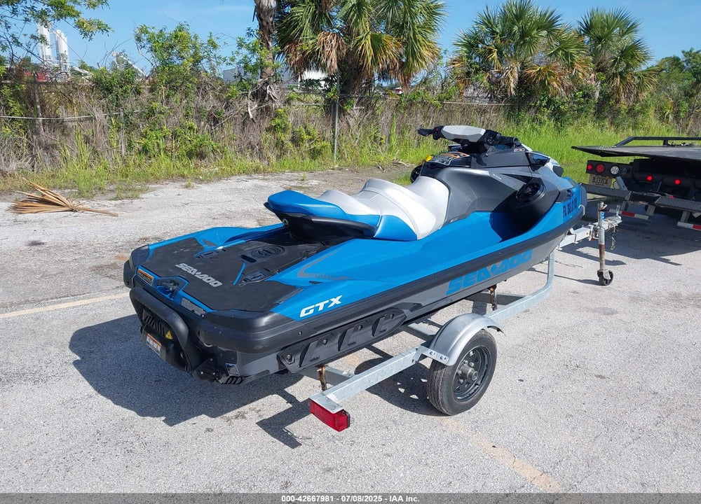 2019 SEADOO GTX 230 LIMITED VIN: YDV10805L819