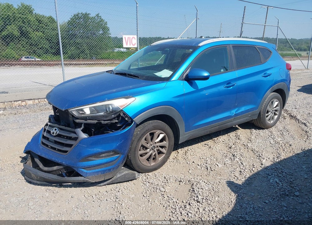 2016 HYUNDAI TUCSON VIN: KM8J33A43GU063011