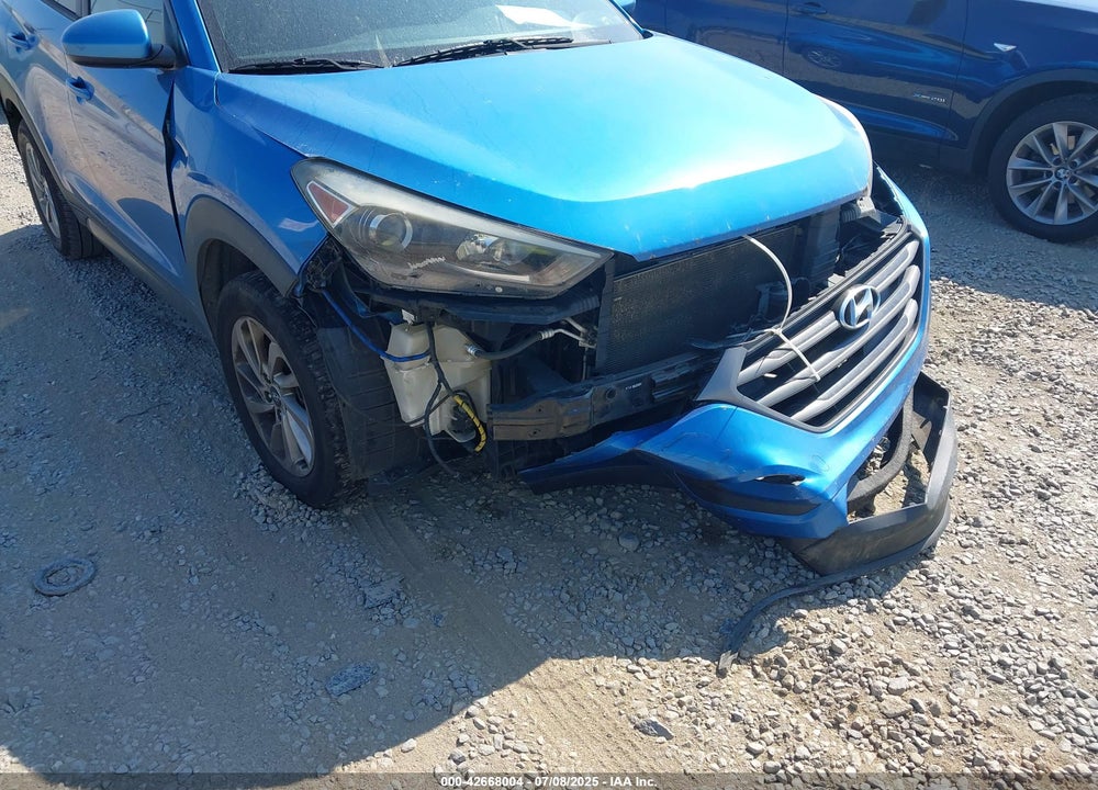 2016 HYUNDAI TUCSON VIN: KM8J33A43GU063011