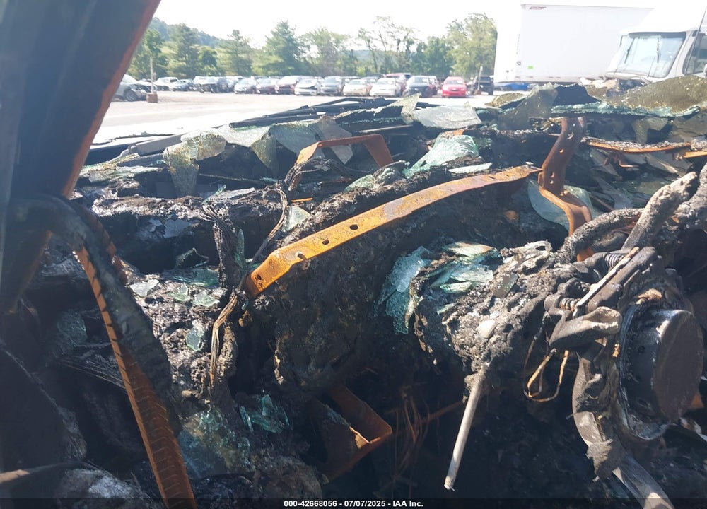 2002 CHEVROLET SUBURBAN 1500 VIN: 1GNFK16Z82J207479