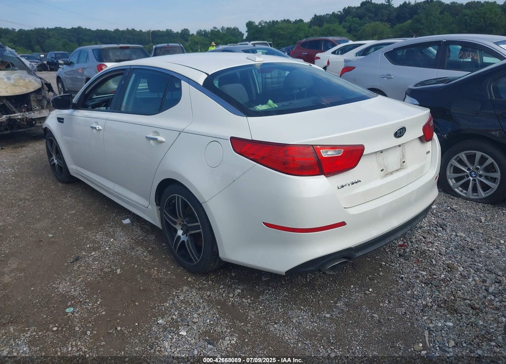 2015 KIA OPTIMA VIN: KNAGM4A71F5643715