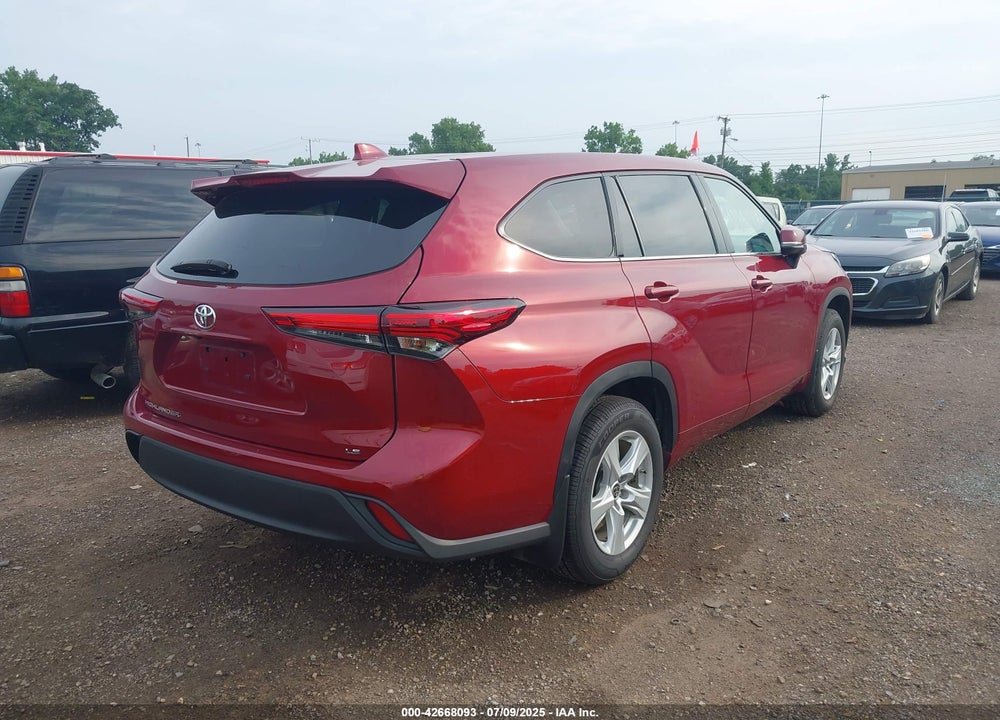 2021 TOYOTA HIGHLANDER VIN: 5TDZZRAH2MS044221
