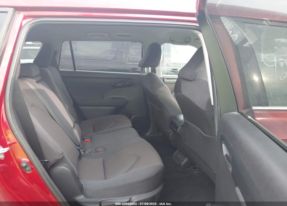 2021 TOYOTA HIGHLANDER VIN: 5TDZZRAH2MS044221