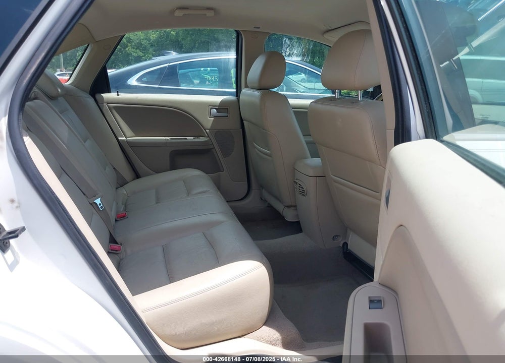 2005 FORD FIVE HUNDRED SEL VIN: 1FAHP24105G189606