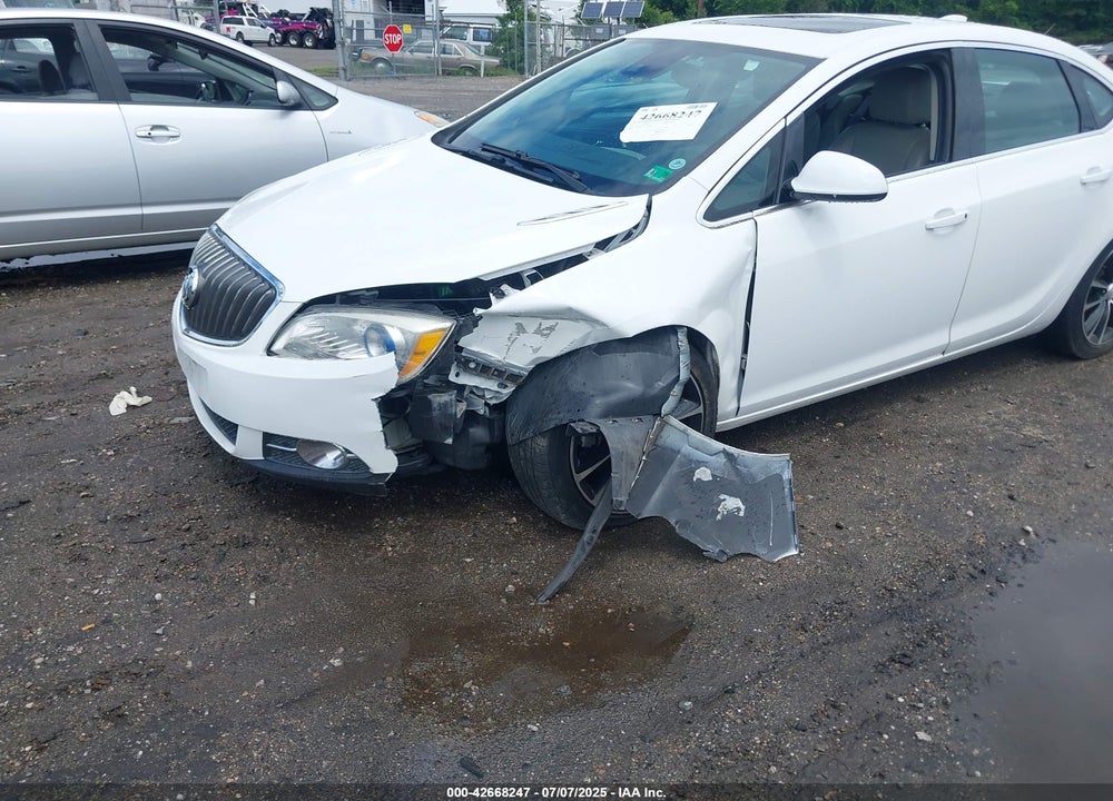 2016 BUICK VERANO VIN: 1G4PW5SKXG4177338