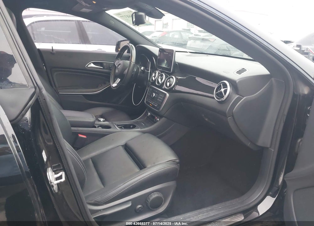 2016 MERCEDES-BENZ CLA-CLASS VIN: WDDSJ4GB7GN375827