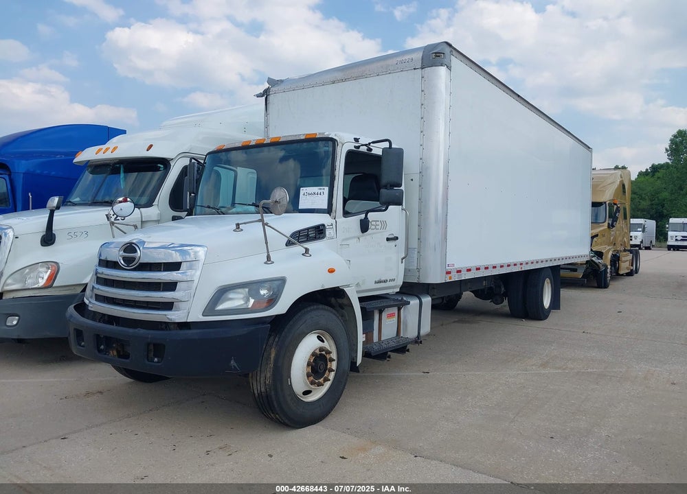 2019 HINO 258/268 VIN: 5PVNJ8JV2K4S70824