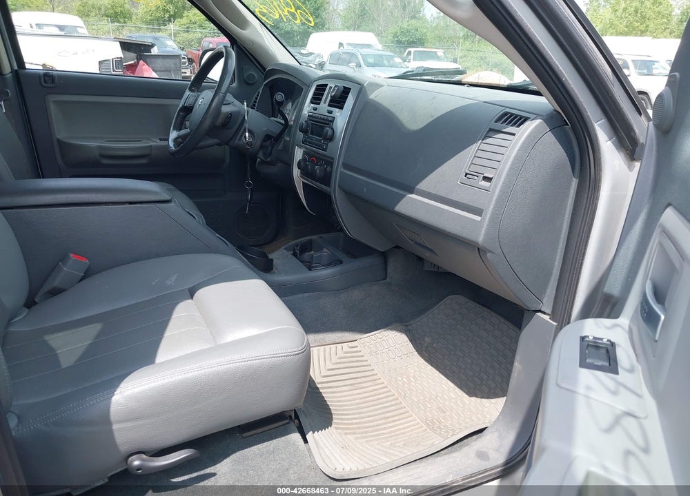 2007 DODGE DAKOTA VIN: 1D7HW58P77S270928