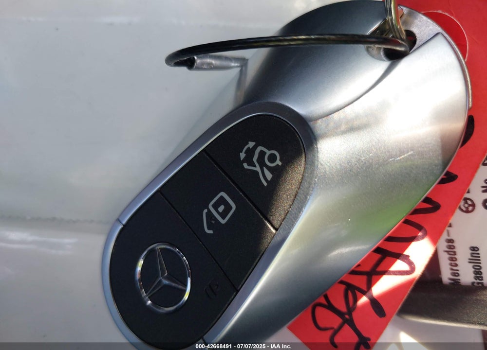 2025 MERCEDES-BENZ C CLASS VIN: W1KAF4GB5SR281640