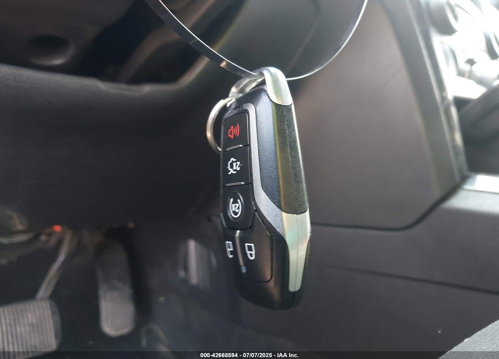 2017 FORD EXPLORER VIN: 1FM5K8D86HGA21142