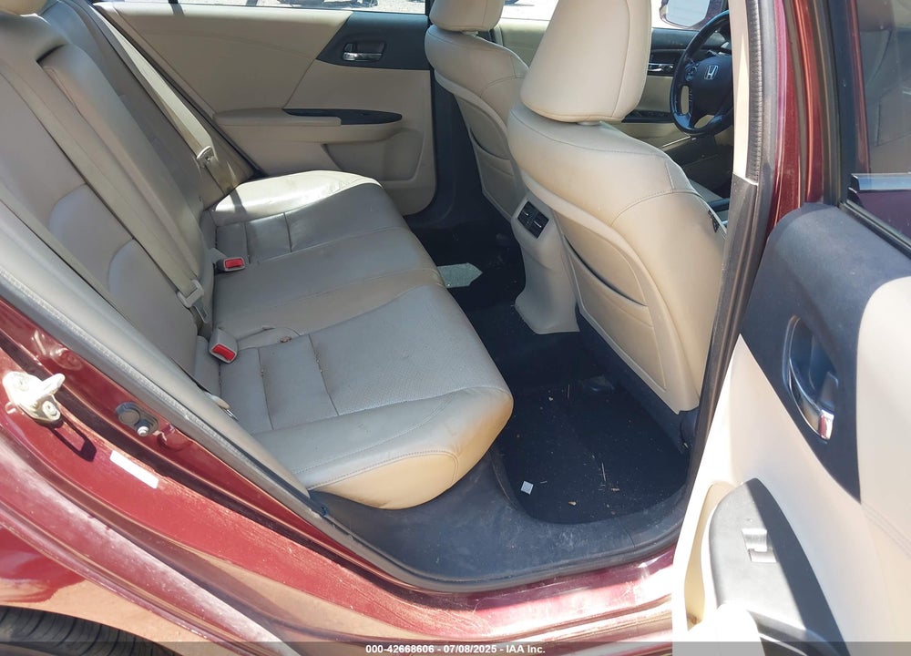 2013 HONDA ACCORD EX-L VIN: 1HGCR2F83DA121697