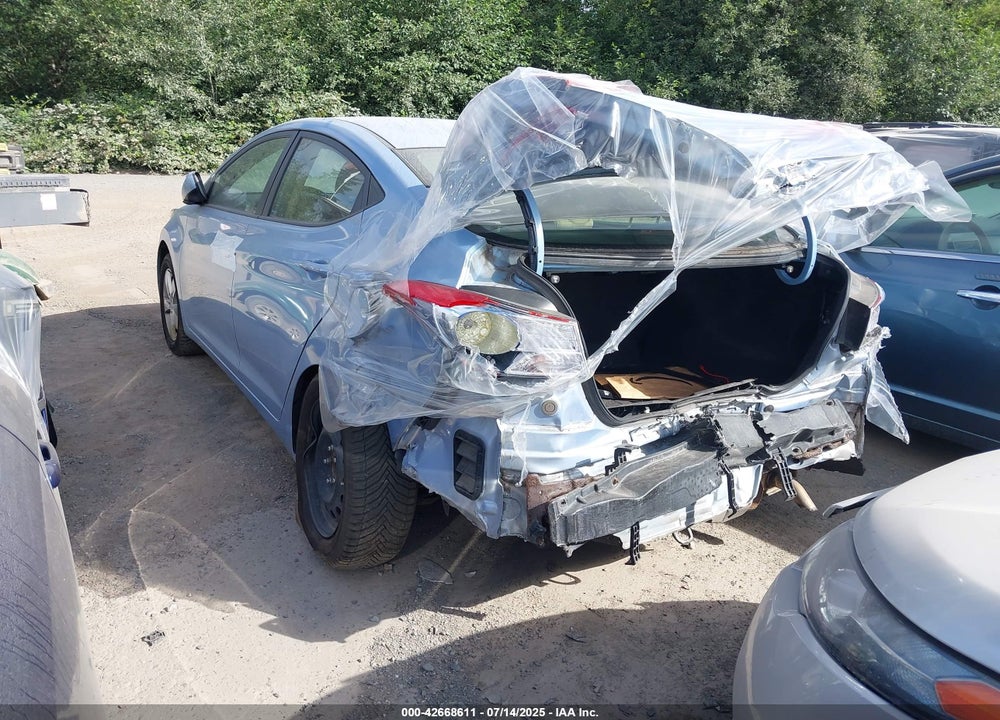 2012 HYUNDAI ELANTRA VIN: KMHDH4AE2CU452150