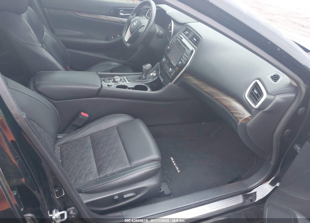 2016 NISSAN MAXIMA VIN: 1N4AA6AP8GC383782