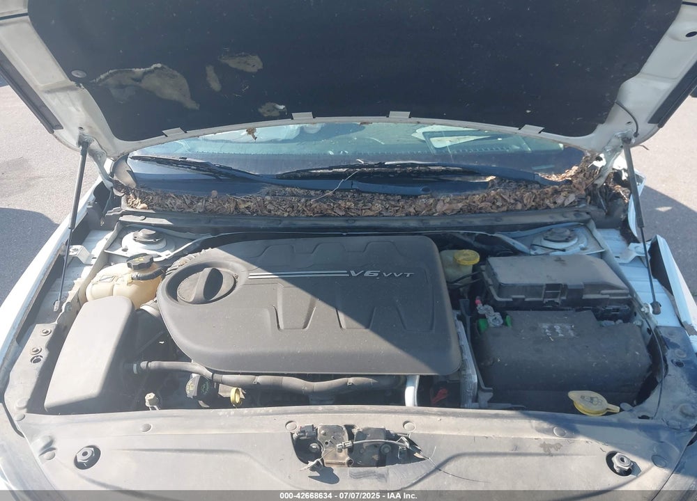 2015 CHRYSLER 200 VIN: 1C3CCCEG8FN583204