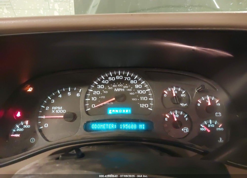 2004 CHEVROLET SILVERADO 2500 LT VIN: 1GCGK23U44F105601