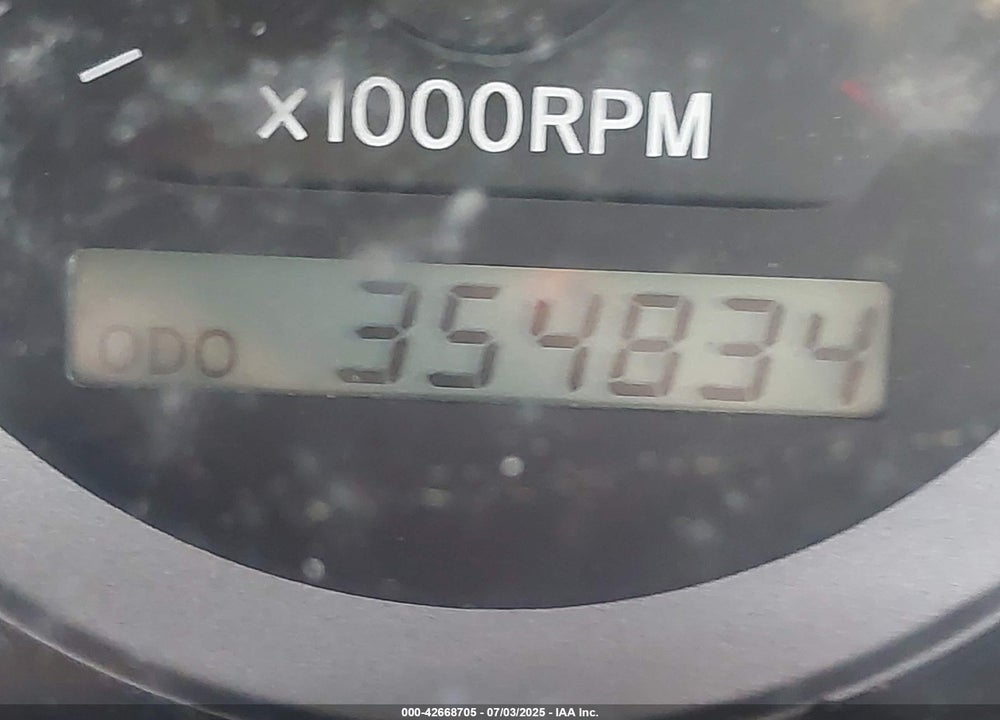 2004 TOYOTA SIENNA LE VIN: 5TDBA23C94S001142