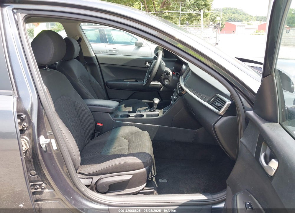 2020 KIA OPTIMA LX VIN: 5XXGT4L37LG382436