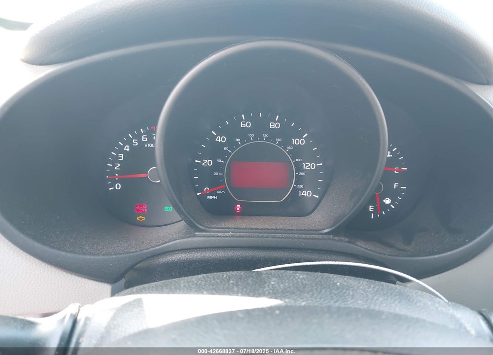 2018 KIA SOUL VIN: KNDJN2A23J7522020