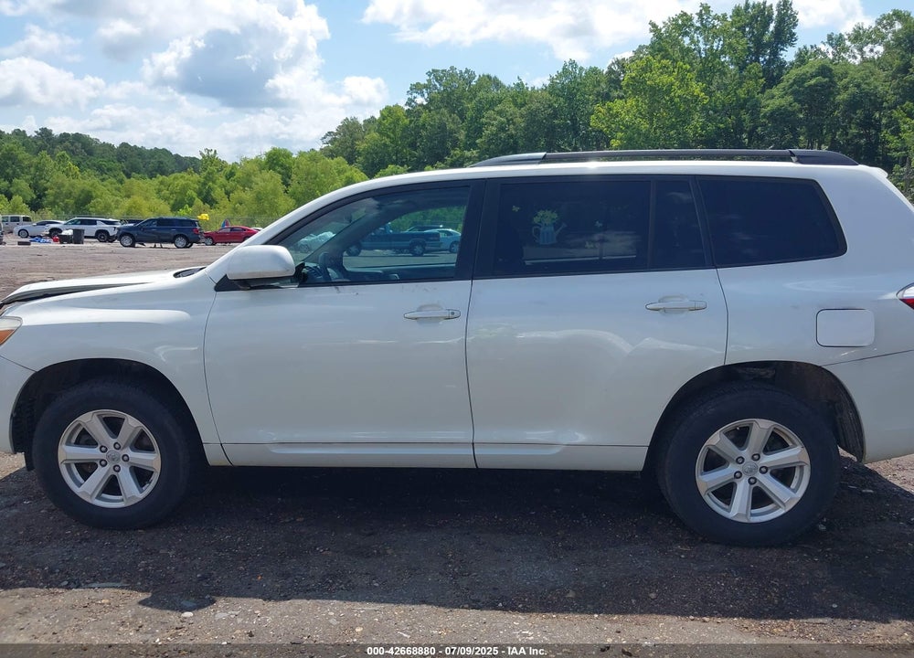2010 TOYOTA HIGHLANDER VIN: 5TDKK3EH5AS023131