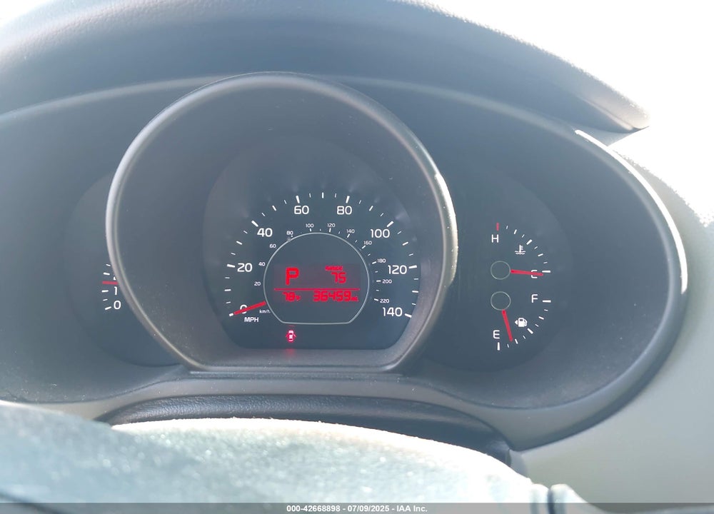 2016 KIA SOUL VIN: KNDJP3A54G7857080