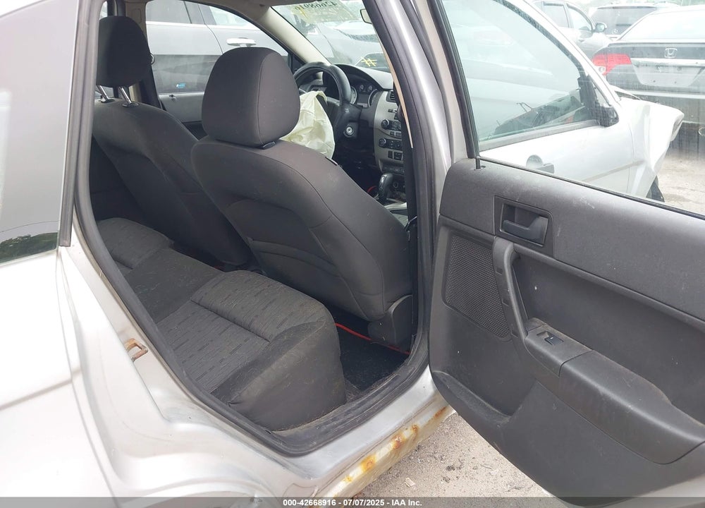 2009 FORD FOCUS SE VIN: 1FAHP35N09W153742