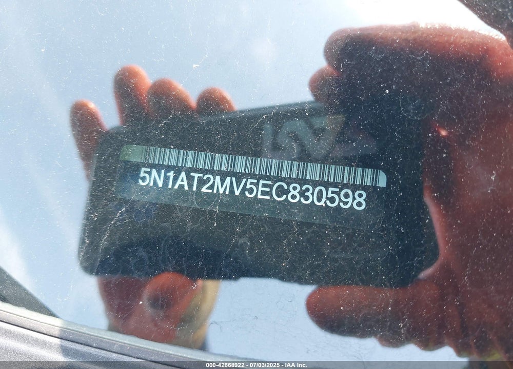 2014 NISSAN ROGUE VIN: 5N1AT2MV5EC830598