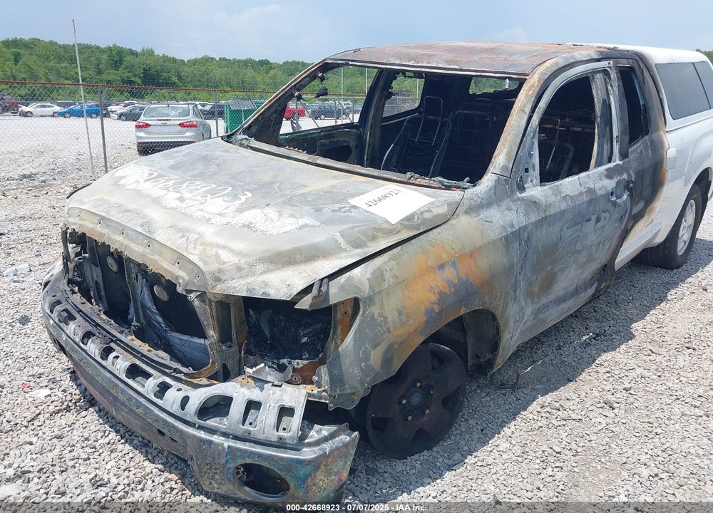2013 TOYOTA TUNDRA VIN: 5TFUW5F1XDX290595
