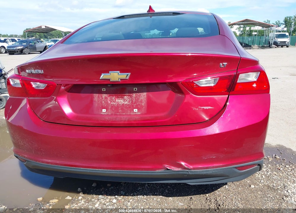 2018 CHEVROLET MALIBU LT VIN: 1G1ZD5ST1JF140386