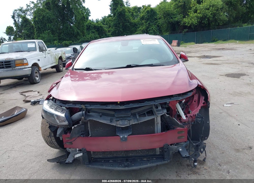 2018 CHEVROLET MALIBU LT VIN: 1G1ZD5ST1JF140386