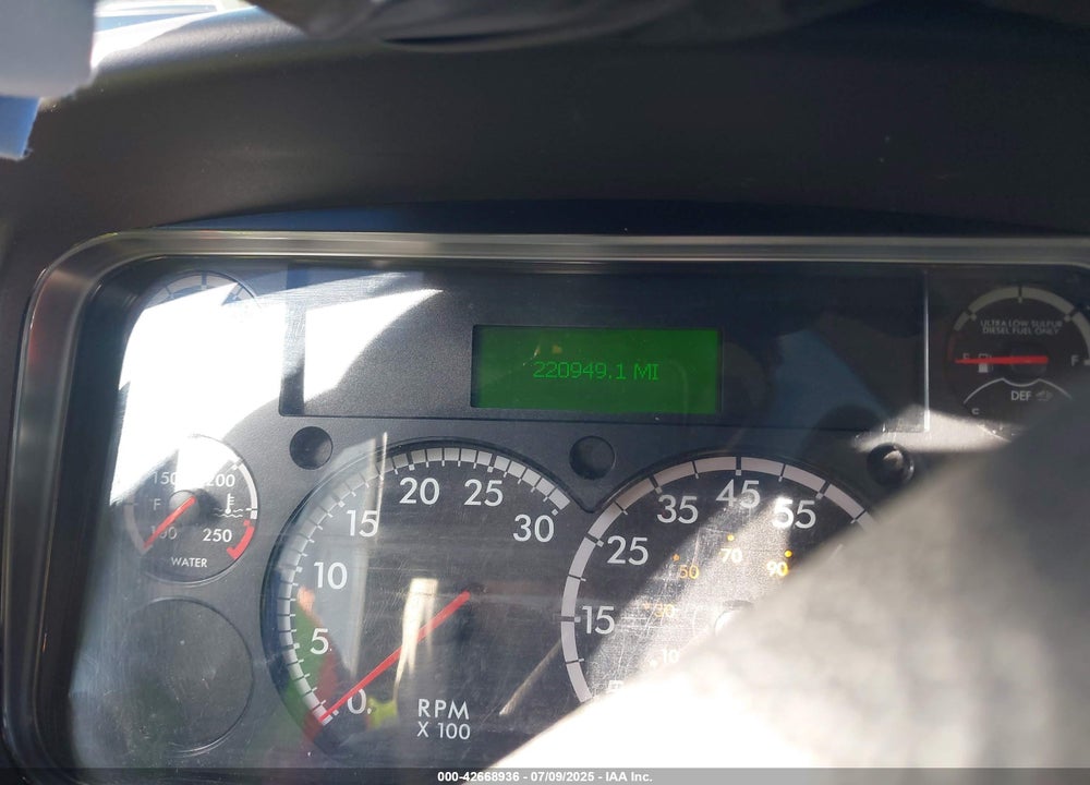 2019 FREIGHTLINER M2 106 VIN: 3ALACWFC2KDKX7120