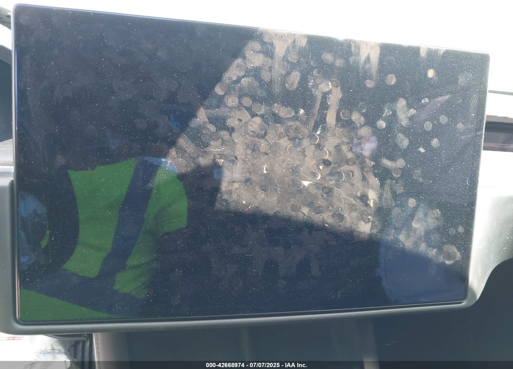2021 TESLA MODEL S VIN: 5YJSA1E53MF437983