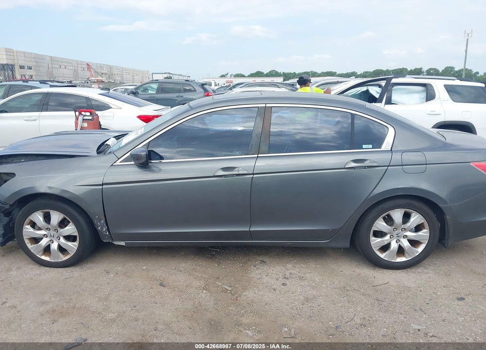 2009 HONDA ACCORD VIN: 1HGCP26859A019640