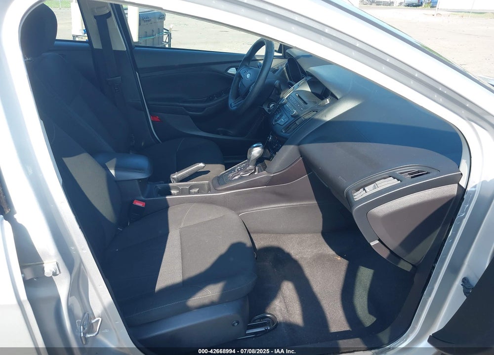 2015 FORD FOCUS VIN: 1FADP3F25FL228306