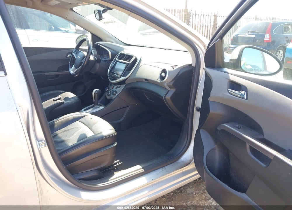 2017 CHEVROLET SONIC VIN: 1G1JF5SB8H4123086