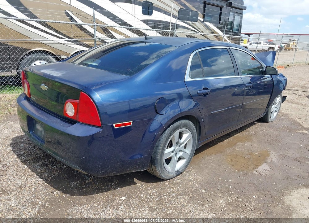 2011 CHEVROLET MALIBU VIN: 1G1ZB5E18BF217420