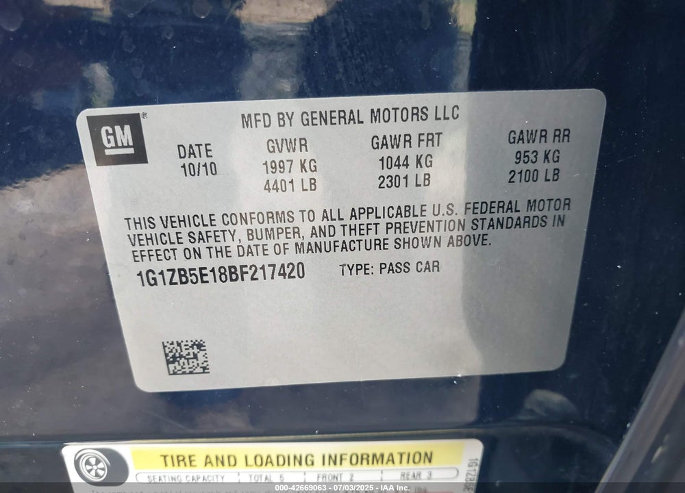 2011 CHEVROLET MALIBU VIN: 1G1ZB5E18BF217420