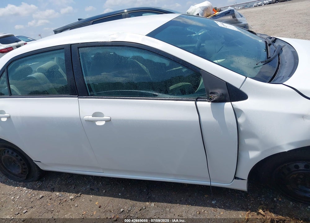 2011 TOYOTA COROLLA VIN: 2T1BU4EE4BC667977
