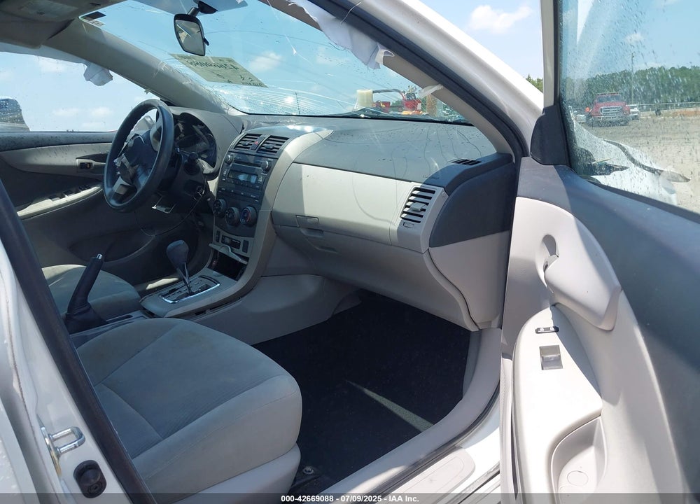 2011 TOYOTA COROLLA VIN: 2T1BU4EE4BC667977